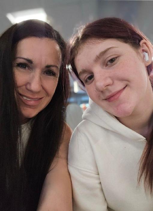 Laura's fundraising page