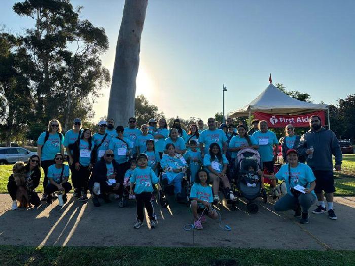 RayRay's Team fundraising page