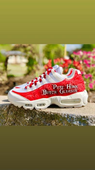 Laura's fundraising page