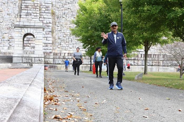 Rakesh's fundraising page