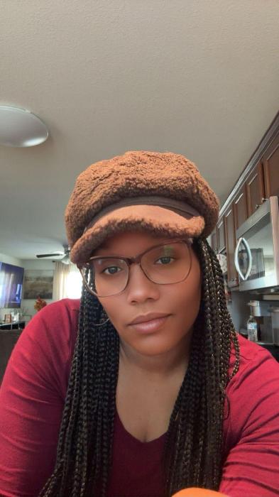 Oneasha's fundraising page